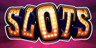 Người chơi quay slot Nổ hũ trên điện thoại với giao diện 6ff rõ ràng, màu sắc bắt mắt